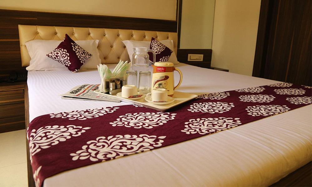 Kingsway Hotel And Restaurant Ajmer Dargah 350 Meter Buitenkant foto