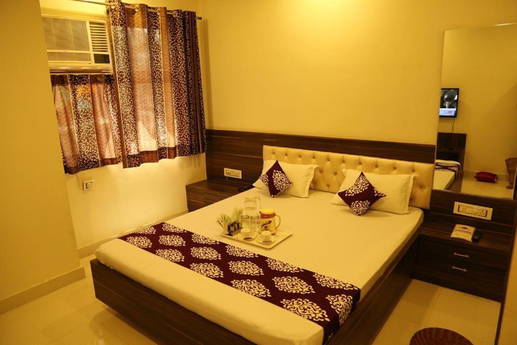 Kingsway Hotel And Restaurant Ajmer Dargah 350 Meter Buitenkant foto